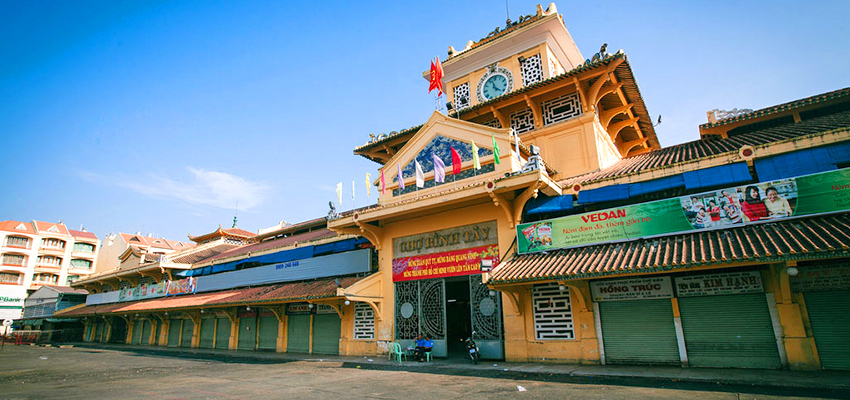 Binh_Tay_market