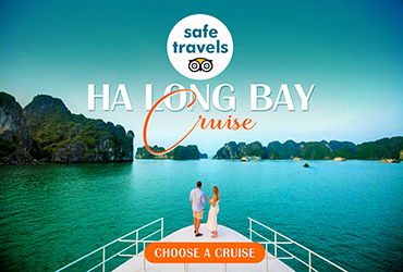Ha Long Bay Cruise in Viet Nam