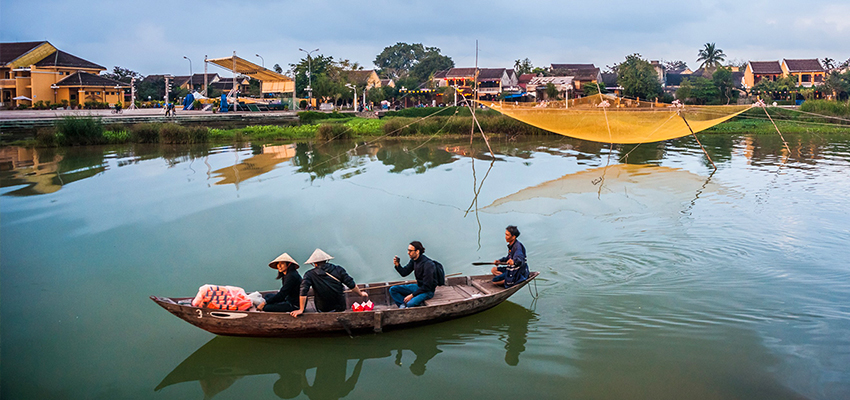 explore the cultural village in hoi an by sampan boat